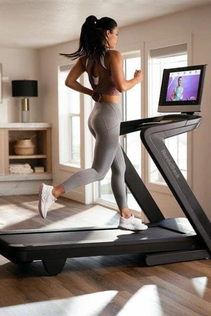 Nordictrack 2450 Commercial Treadmill