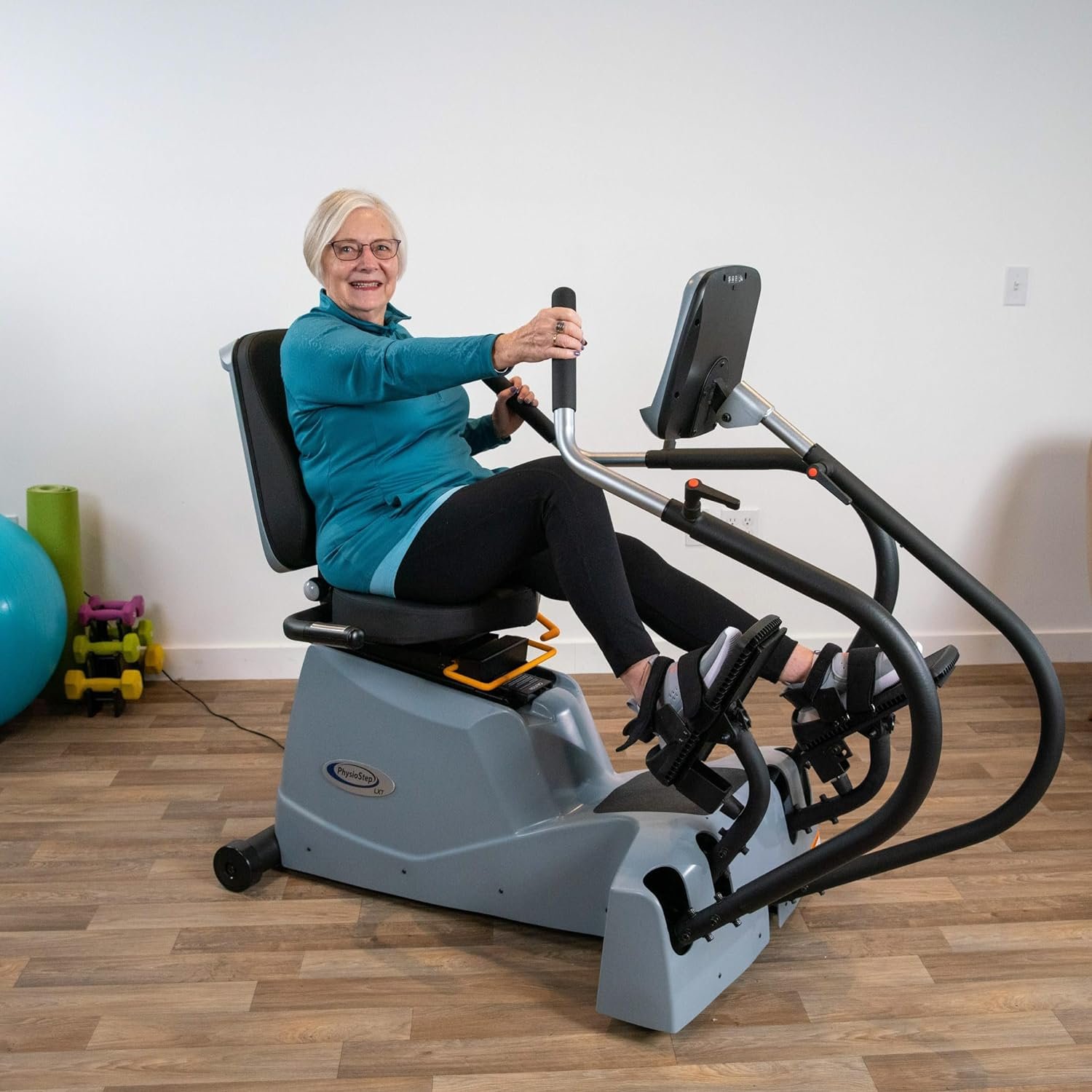 HCI Fitness PhysioStep LXT - Recumbent Cross Trainer